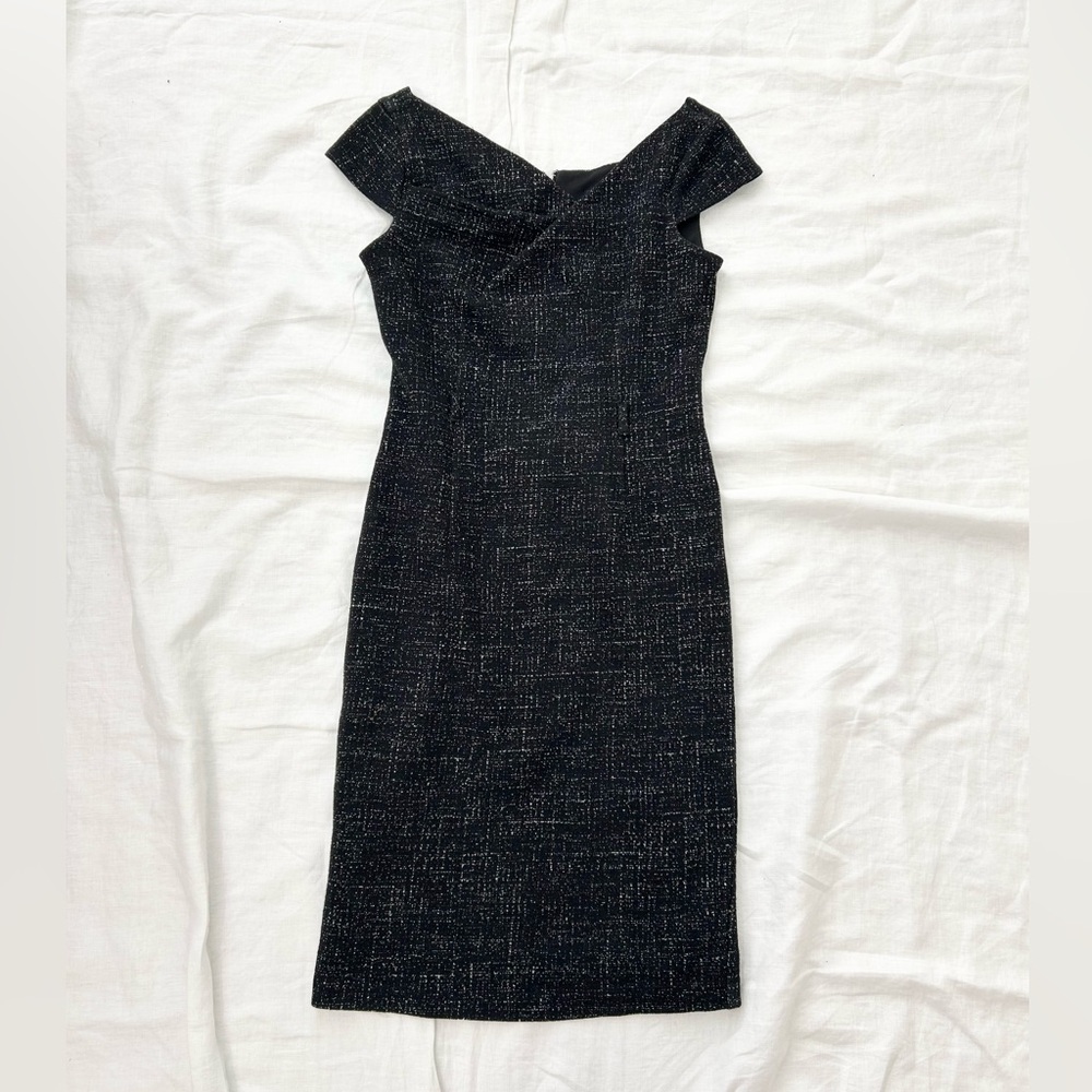 Le Chateau Asymmetrical Neckline Elegant Black Dress - Picture 6 of 14